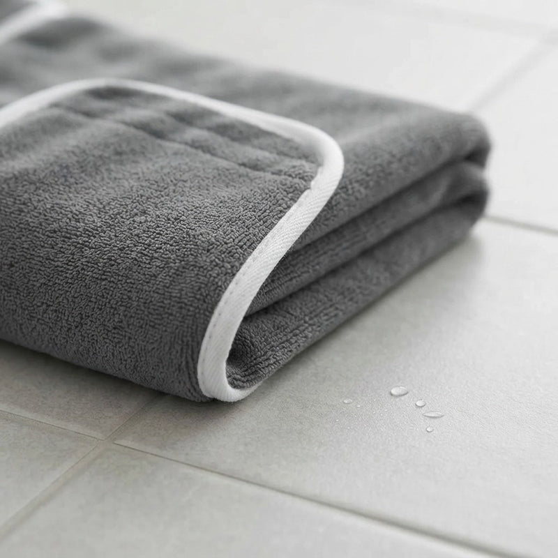NuVora Cozy Dog Bathrobe – Quick-Dry Absorbent Robe for Dogs